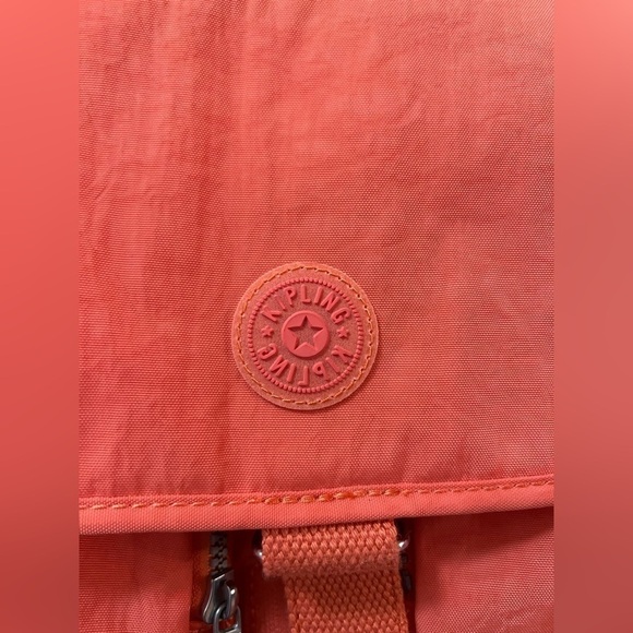 ⚪️Kipling ladies crossbody bag with tons of pockets - Picture 7 of 7